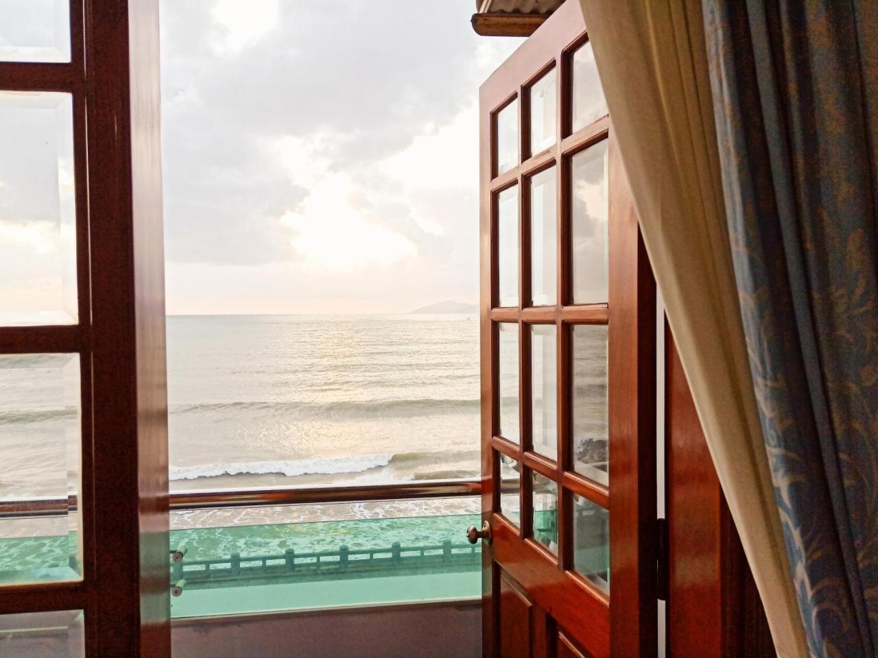 Khach San Nhu Yen Hotel Nha Trang Luaran gambar