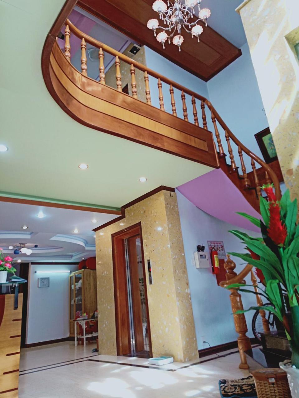 Khach San Nhu Yen Hotel Nha Trang Luaran gambar
